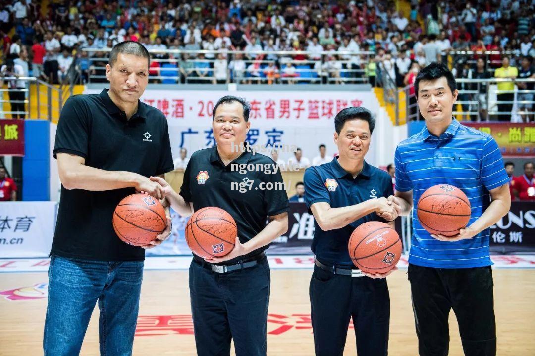 南宫娱乐-广东宏远队再胜青岛队，六连胜稳居CBA积分榜首席位置_